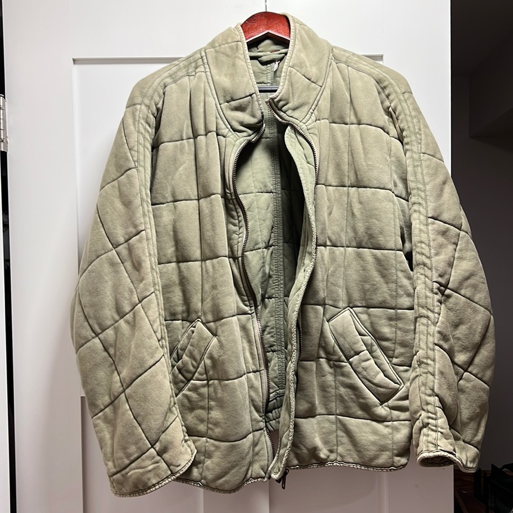 Free People Size Medium Dolman Quilted Knit Jacket Green
